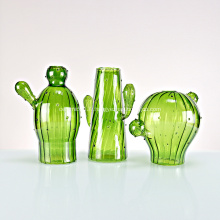 Ensemble de vases cactus en verre